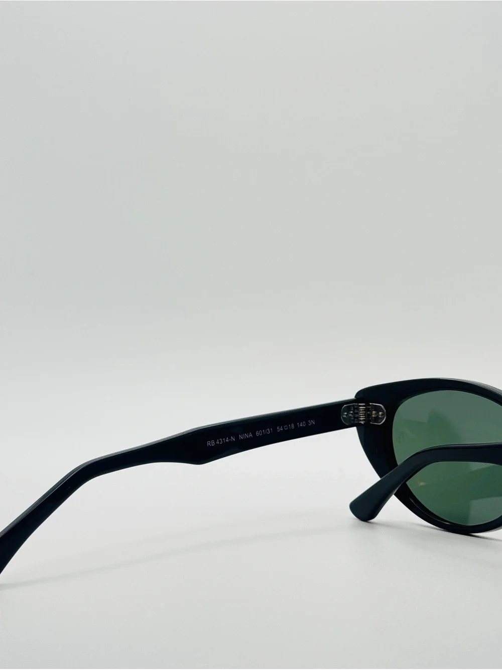 Ray-Ban RB4314 NINA